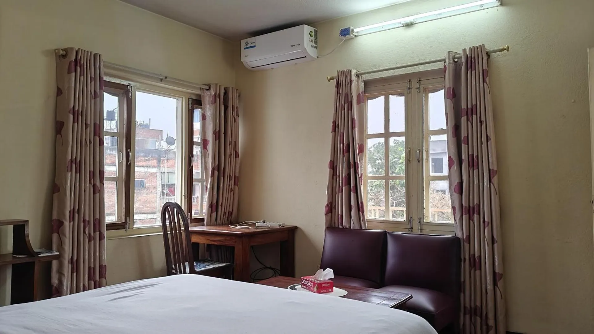 Rooftop Studio And 2Bhk Apartments In Kathmandu'S Most Happening Place Непал
